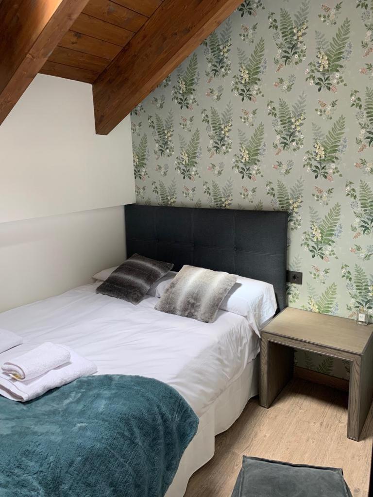 Tuca Del Mont Apartment Benasque Ngoại thất bức ảnh