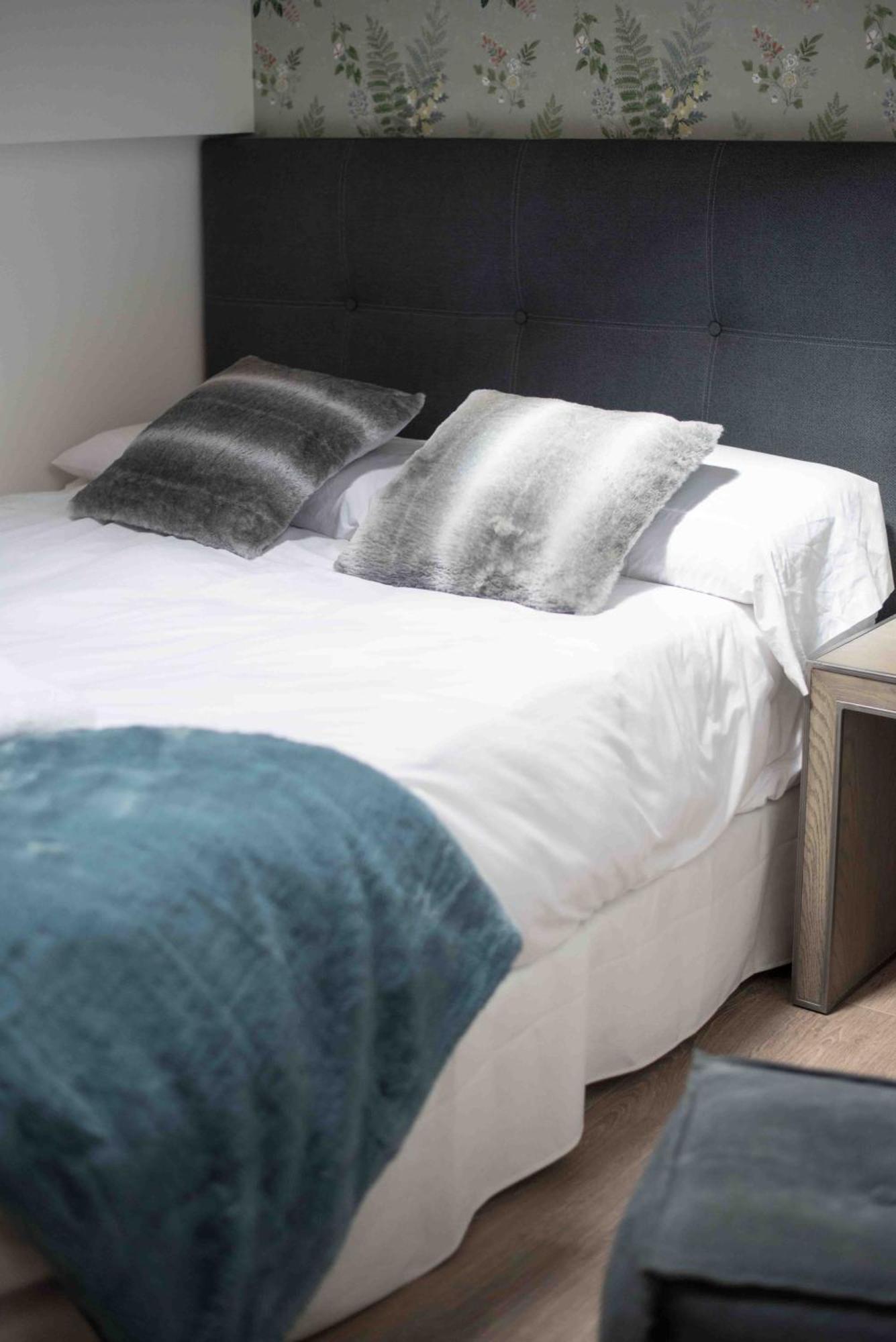 Tuca Del Mont Apartment Benasque Ngoại thất bức ảnh